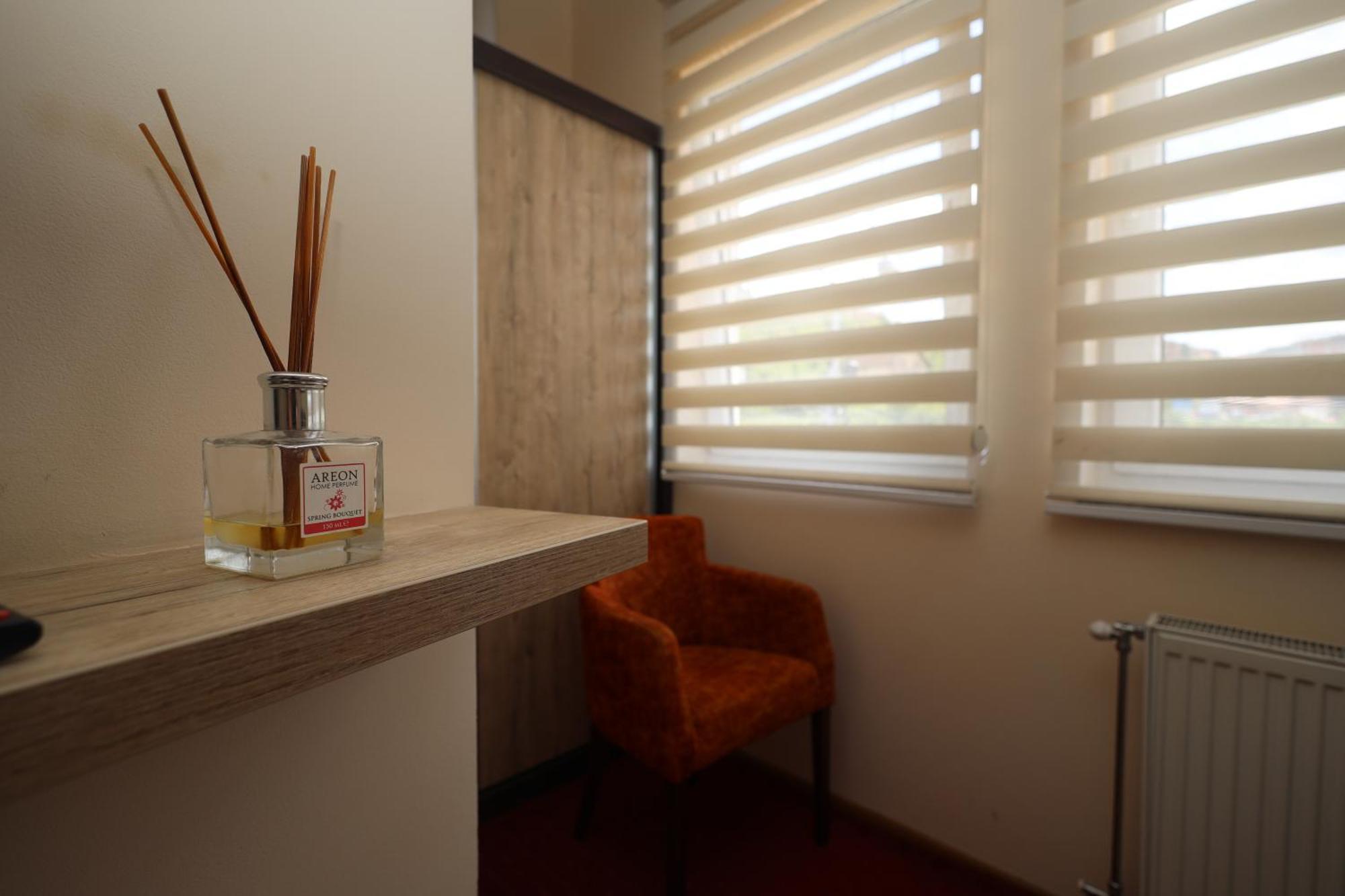 Apartmani Brocat โนวีปาซาร์ ภายนอก รูปภาพ