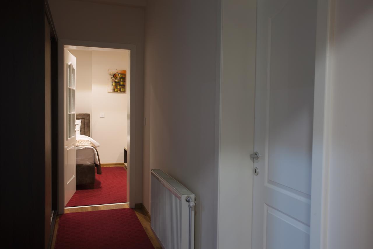 Apartmani Brocat โนวีปาซาร์ ภายนอก รูปภาพ