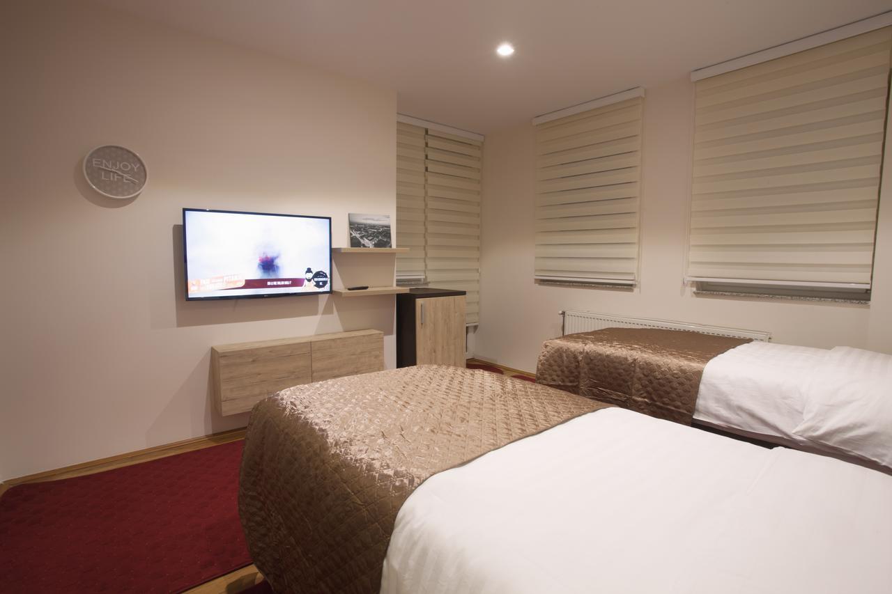 Apartmani Brocat โนวีปาซาร์ ภายนอก รูปภาพ