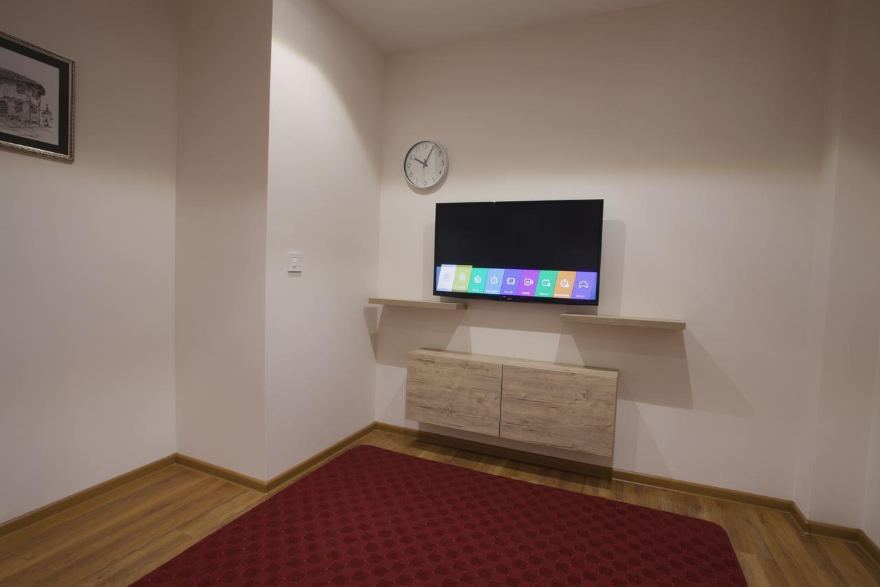 Apartmani Brocat โนวีปาซาร์ ภายนอก รูปภาพ